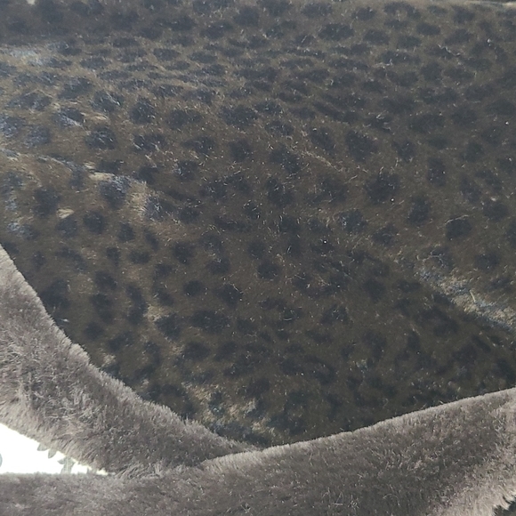 Vintage Leopard Fur Coat - Picture 5 of 13